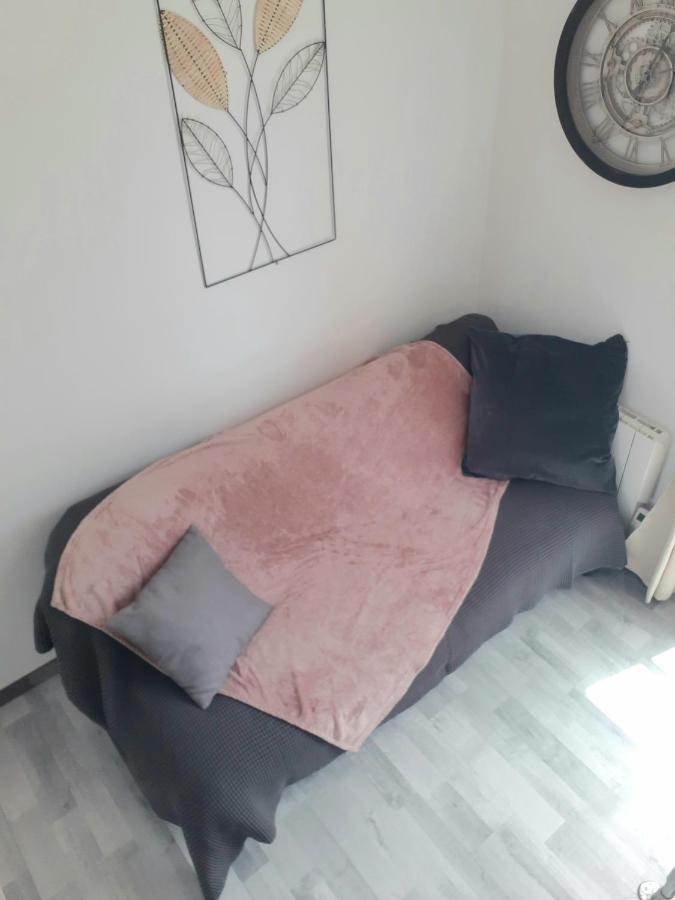 Warm Studio En Duplex Proche Paris Et Disney Apartment Neuilly-Plaisance Exterior foto